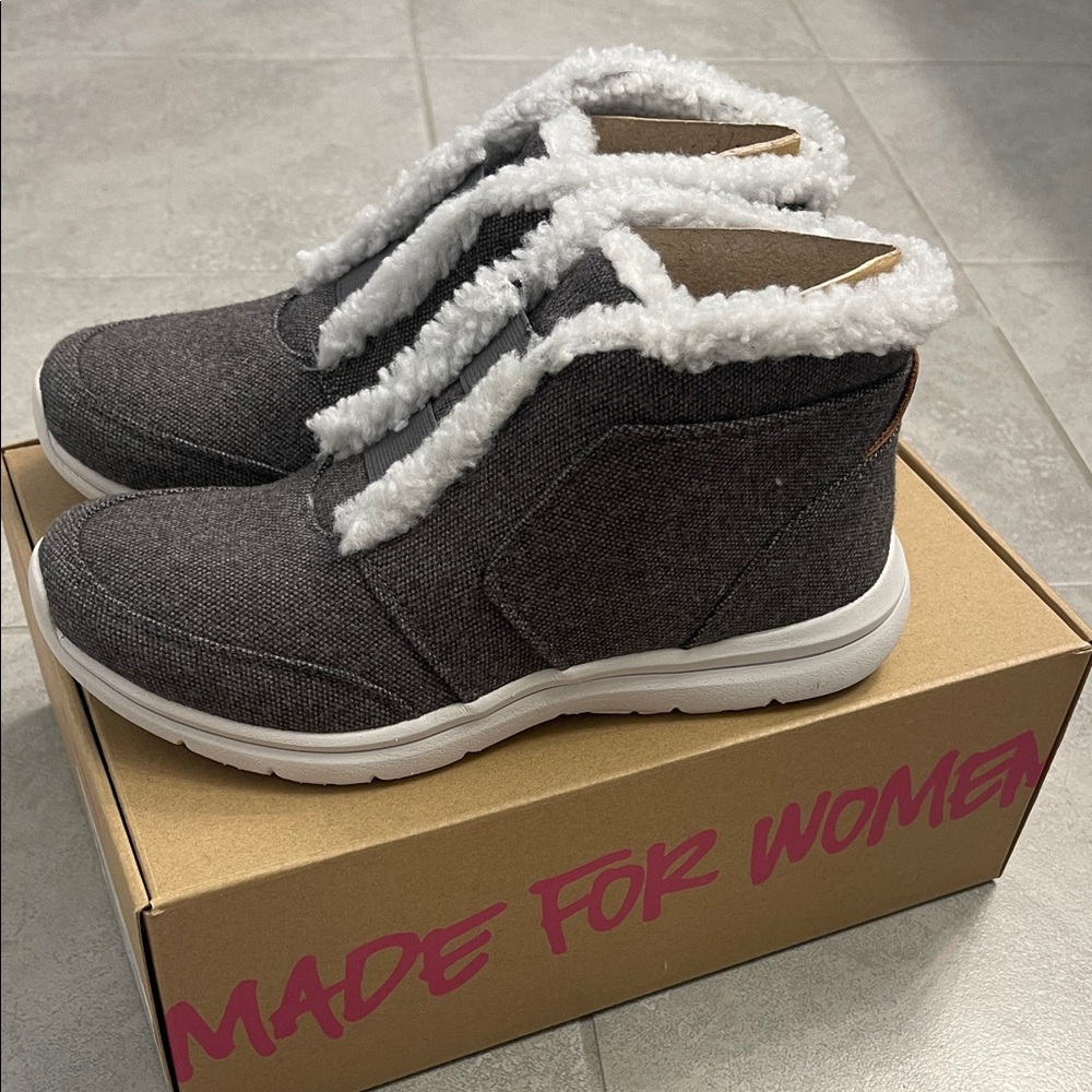 Ryka Charcoal Winter Boots with White Trim